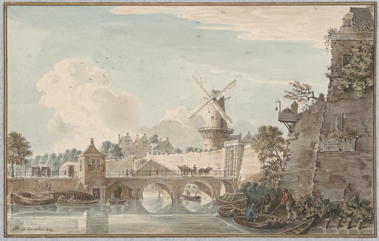De Tolsteegpoort te Utrecht vanaf de Kromme Rijn gezien