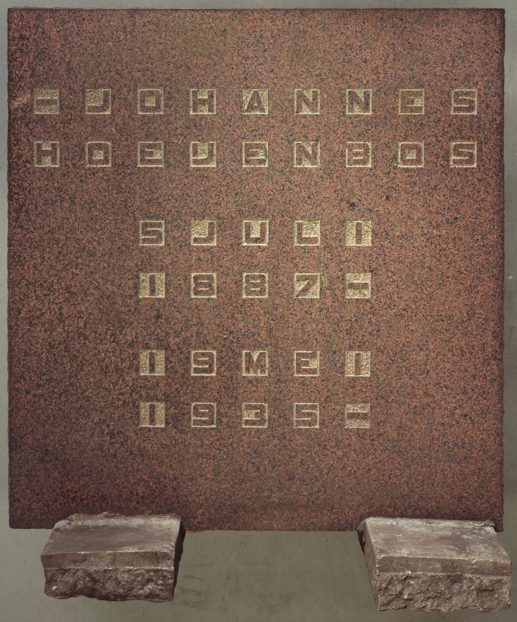 Grafsteen Johannes Hoeijenbos 5 juli 1887 - 19 mei 1935