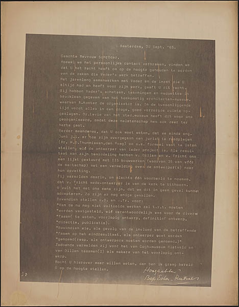 Kopie van brief van Bep Eskes-Rietveld aan Truus Schröder over dat Bep de schetsen, tekeningen en maquettes van Gerrit Thomas Rietveld in bruikleen heeft gegeven aan het architectenmuseum