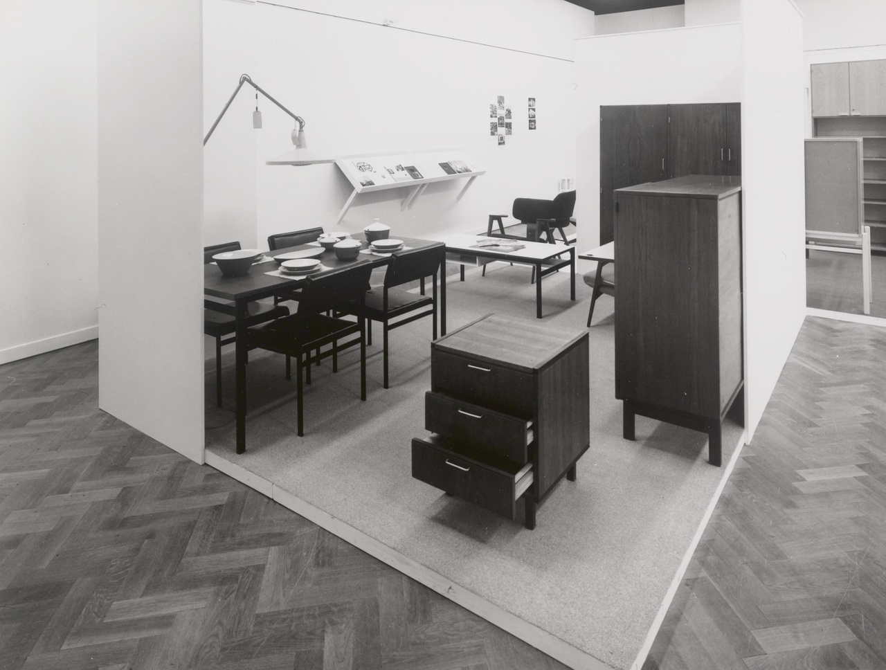 UMS-Pastoe : een Nederlandse meubelfabriek 1913-1983