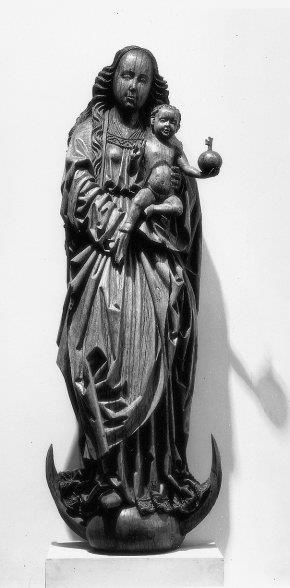 Maria met Kind op de maansikkel