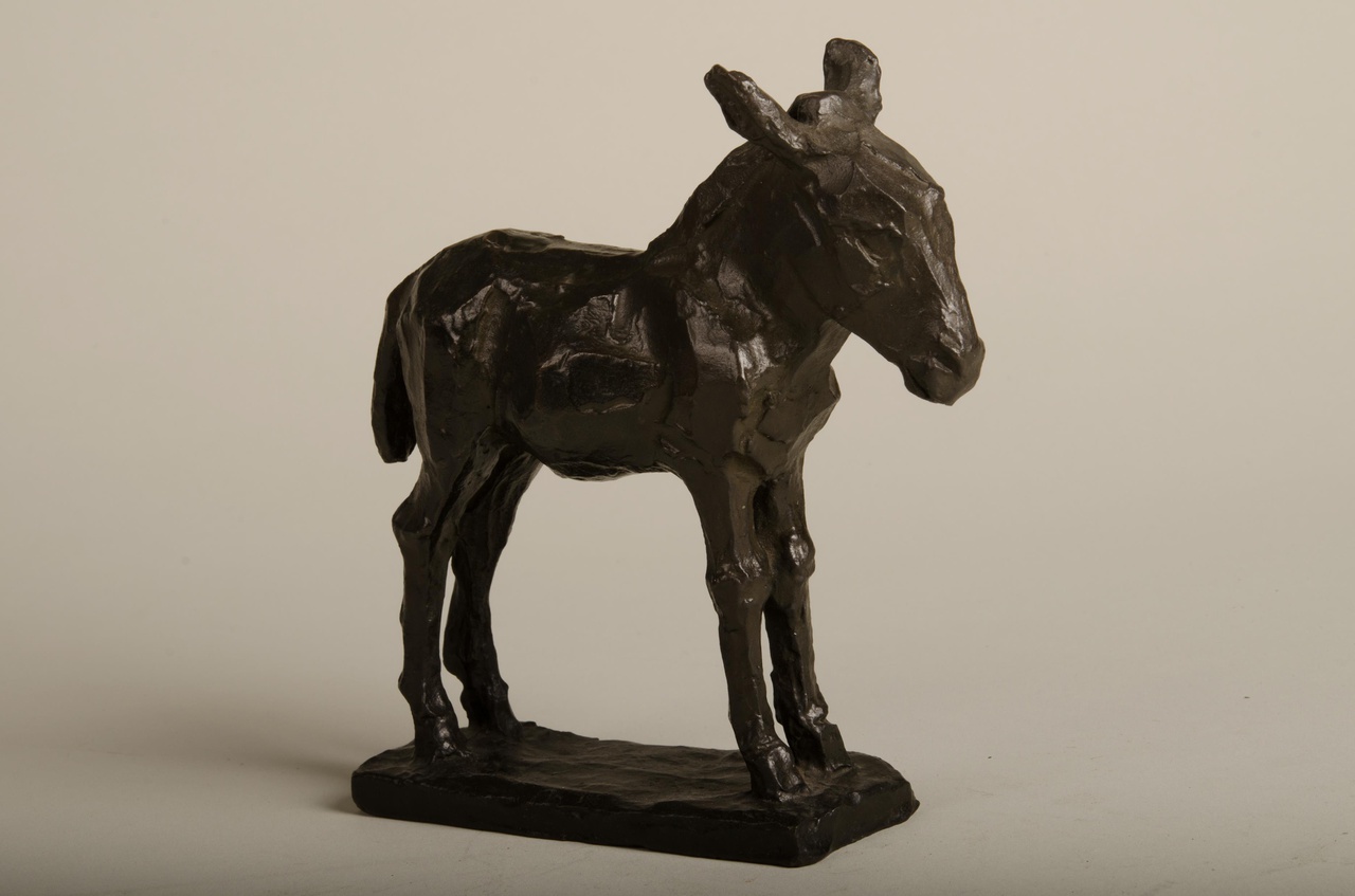 Sculptuur van een ezel