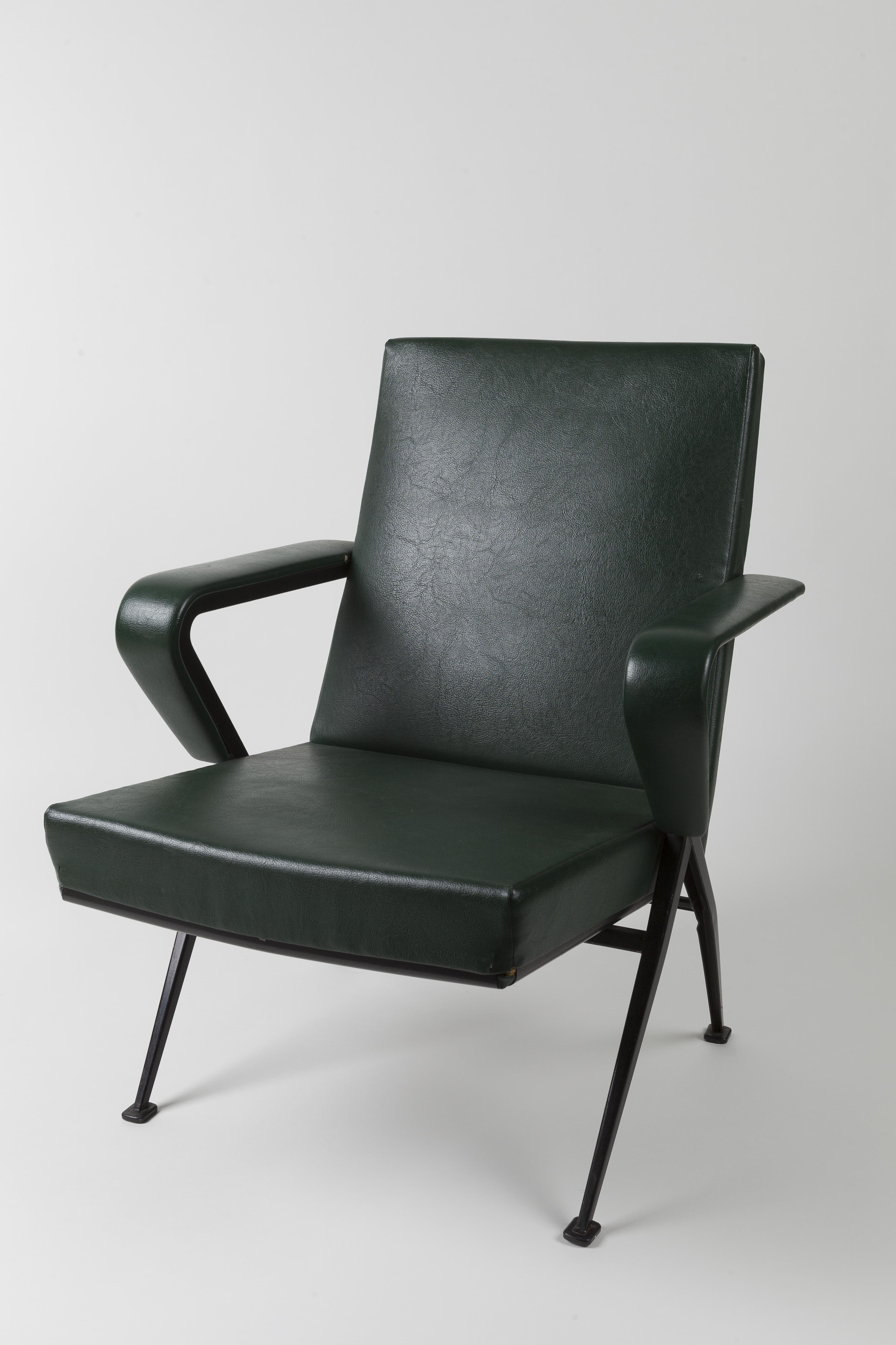 nemen Persoonlijk Gedeeltelijk Stoel (repose fauteuil) — Centraal Museum Utrecht