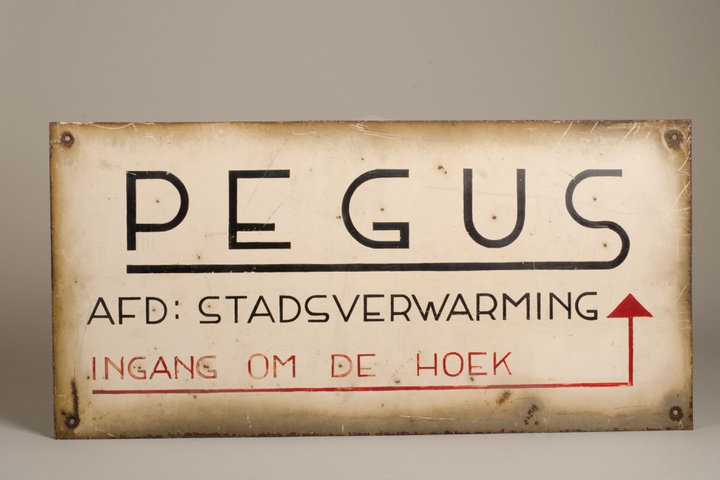 Uithangbord PEGUS van de stadsverwarming Utrecht