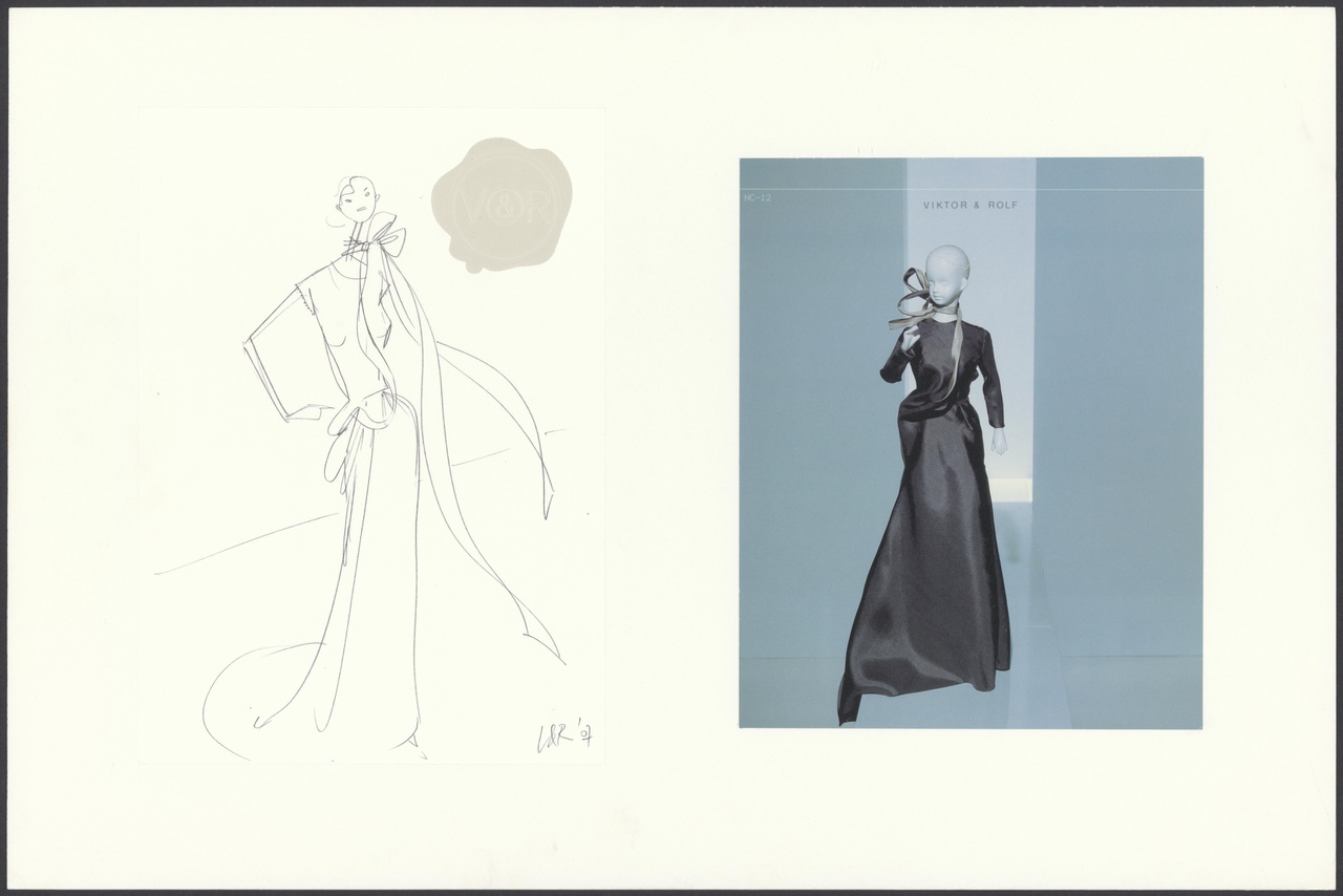 Twee ontwerptekeningen van trouwjurk gemaakt door Viktor & Rolf