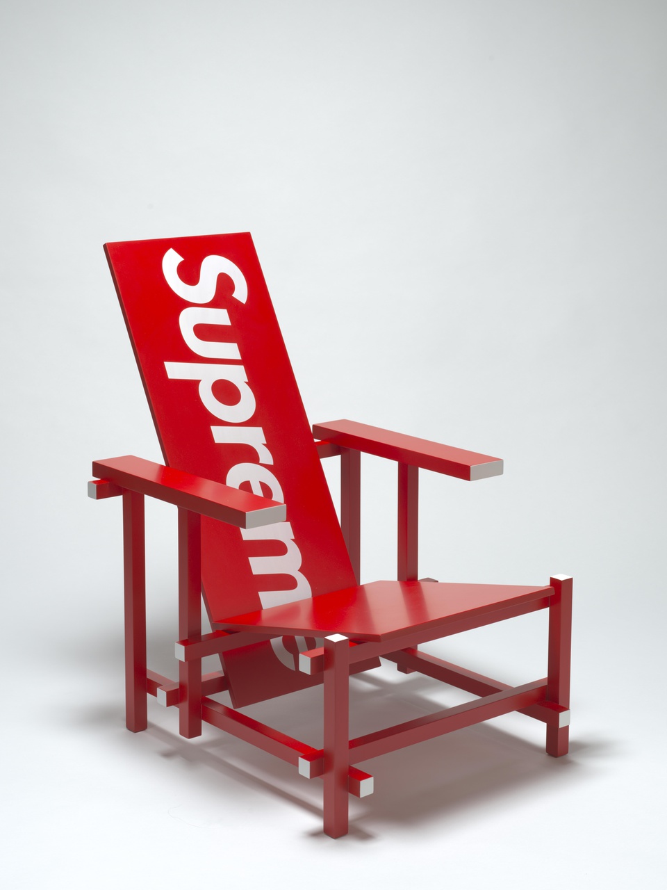 Supreme/Gerrit T. Rietveld Red and Blue Chair