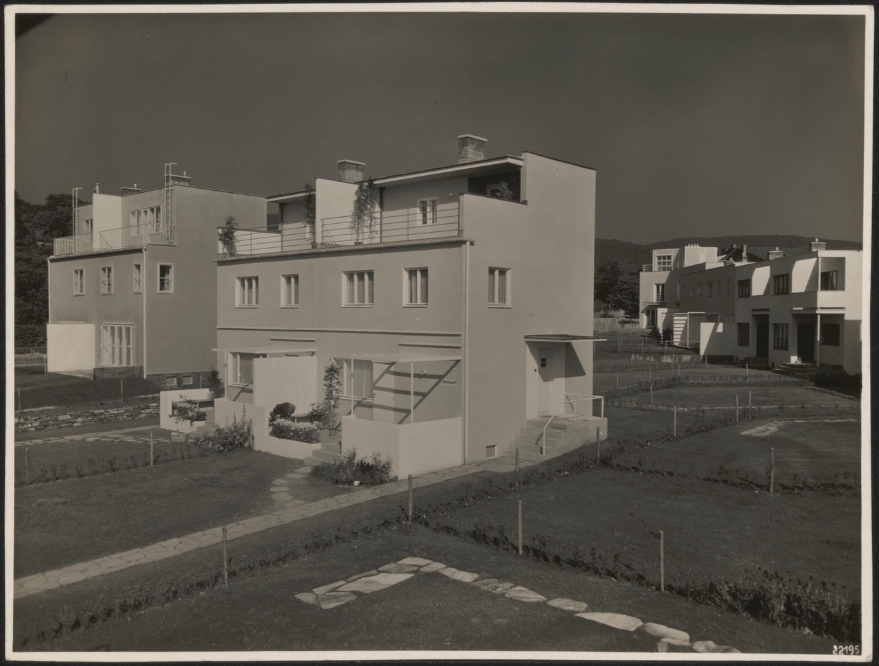 Afbeelding van Werkbundsiedlung Wenen, 1932, woningen Hugo Gorge vanuit het oosten