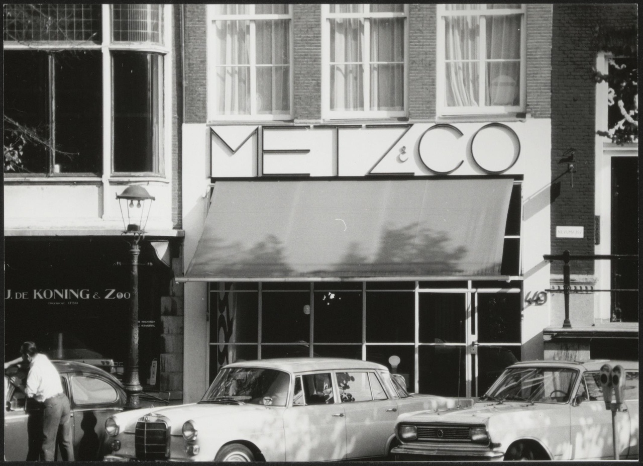 Afbeelding van winkelpui Metz & Co, ca.1960