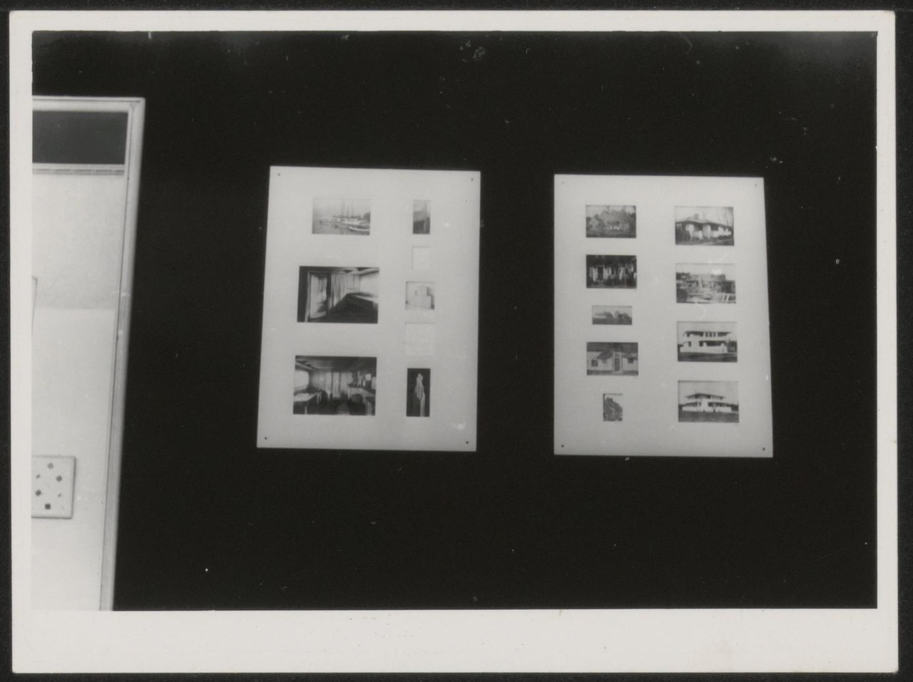 Afbeelding van tentoonstelling De Stijl SMA, 1951, zaal 2, zwarte wand met twee fotopanelen