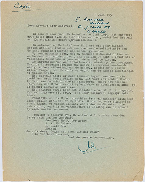 Brief van A.J.W. Kaas, bestuurslid van Kunstoefening te Arnhem, aan Gerrit Thomas Rietveld over of Rietveld zich voor vier jaar aan de school wil verbinden om les te geven in architectuur