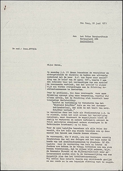 Brief van Binnert Schröder aan Prins Bernhard cultuurfonds over subsidie aanvraag voor het behoud van het Rietveld archief