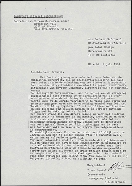 Kopie van brief van secretaris T. van Gestel aan Wim Crouwel over de schenking van het Rietveld Schröderhuis door de stichting Rietveld Schröderhuis