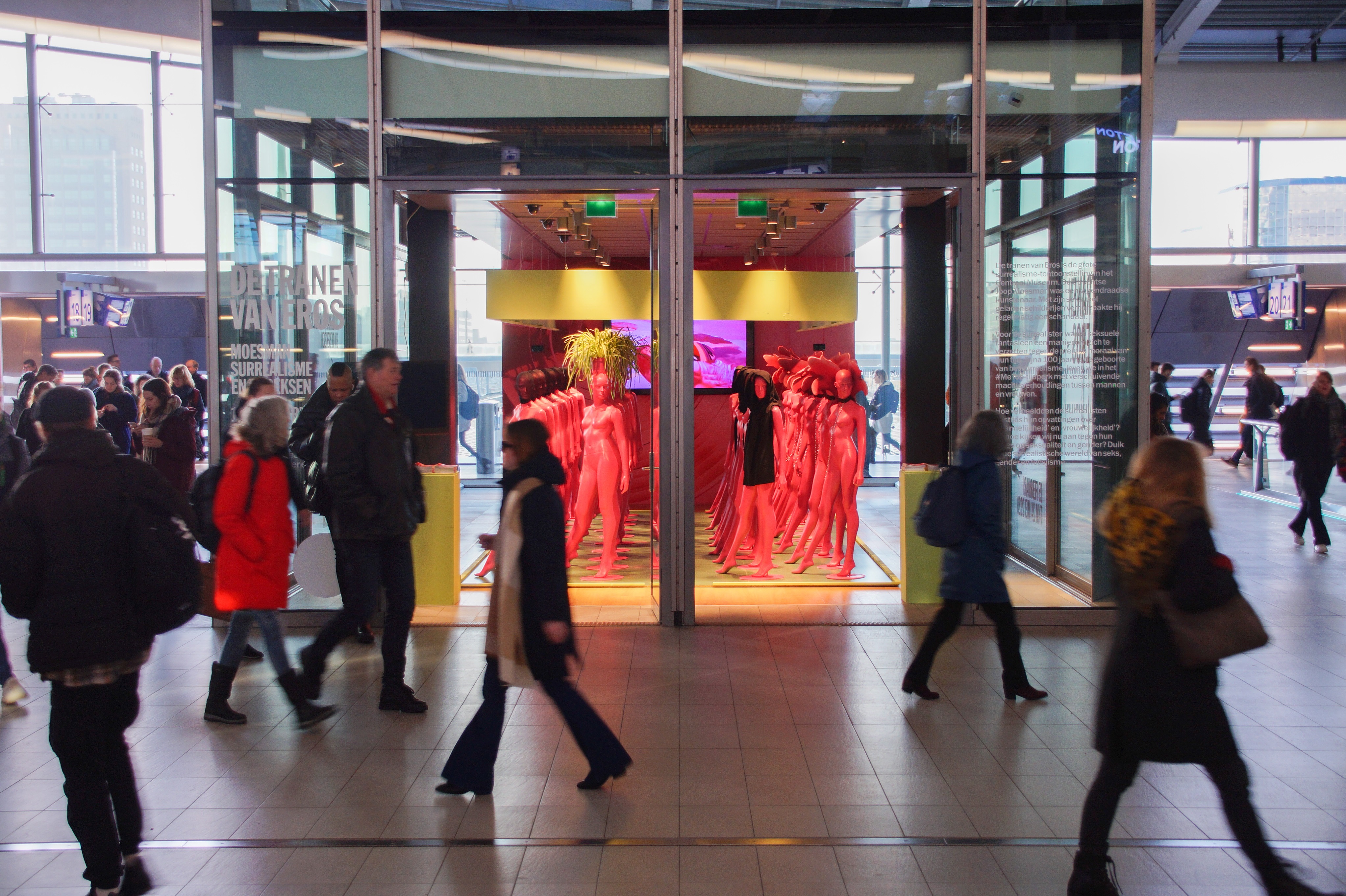 Pop-Up Installatie op NS Station Utrecht — Centraal Museum Utrecht foto