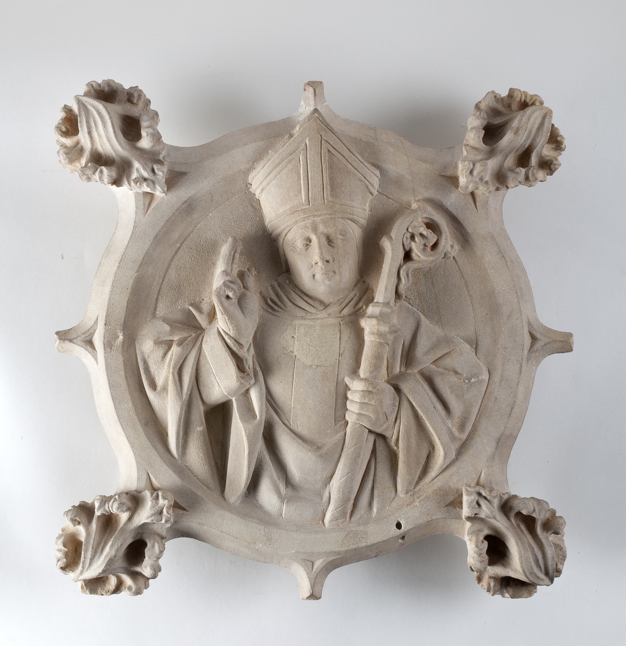 5/5 - Anoniem Utrechts, Gewelfschotel met heilige bisschop, ca.1460-1480