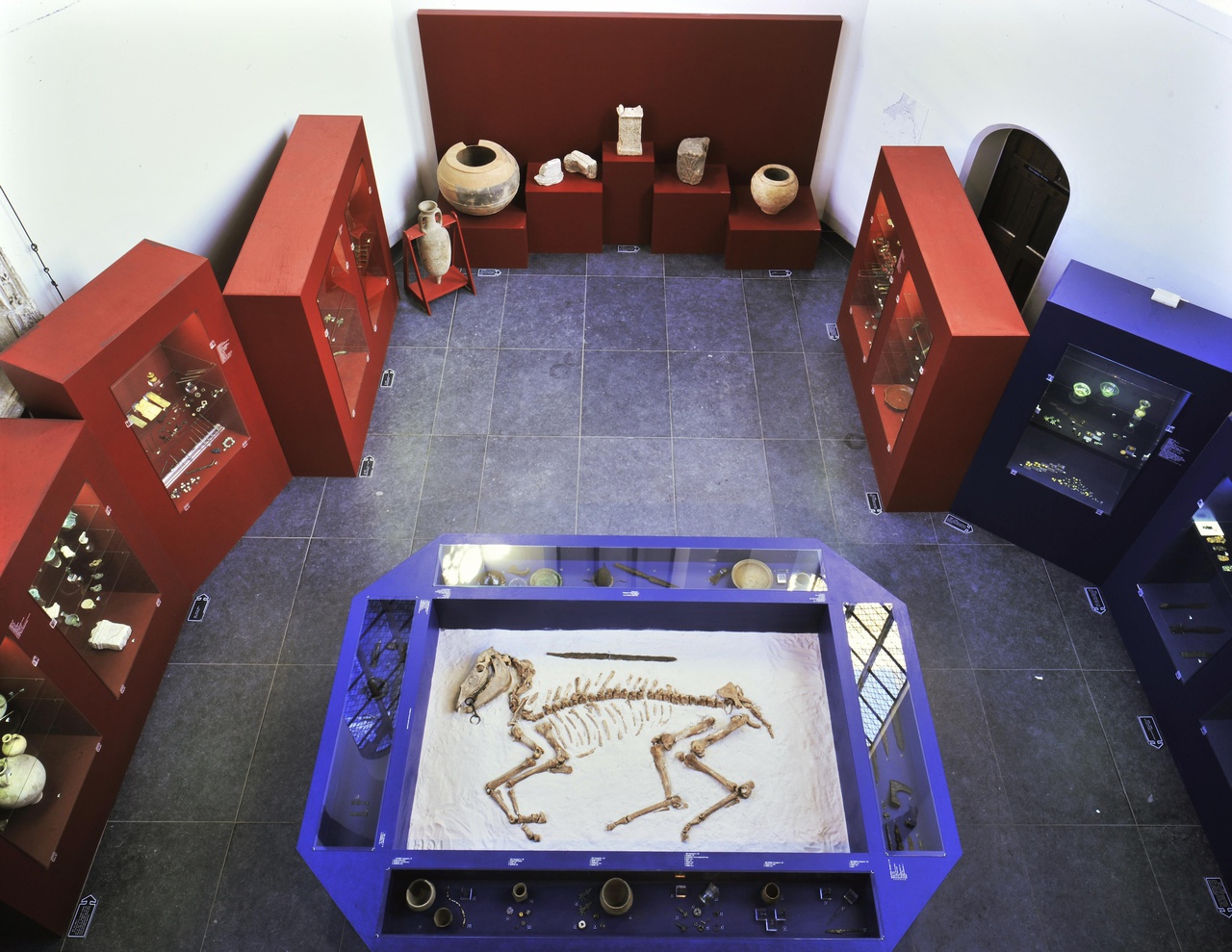 Graven in een grensgebied : archeologische vondsten uit de Kromme Rijnstreek, 1-1000 na Chr.
