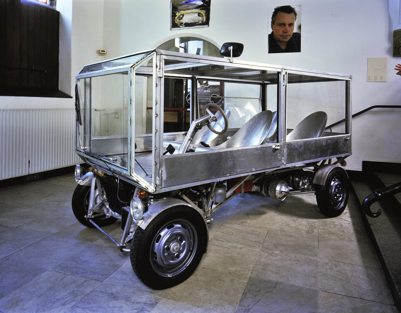John Körmeling, 1982-1994 : De vierkante auto